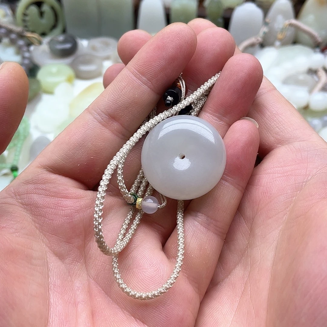 和田玉扣子吊坠未镶嵌【****亮