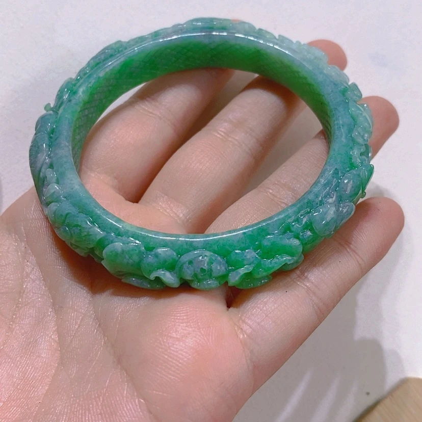 【闪购商品】翡翠手镯未镶嵌手镯