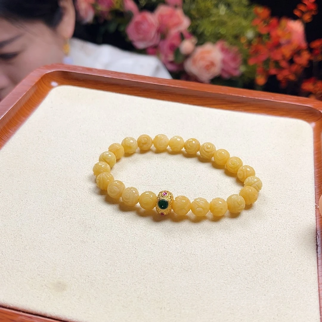 翡翠颈饰未镶嵌黄翡