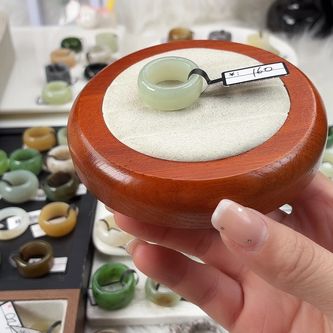 和田玉未镶嵌戒指Q43奶蓝轮胎内径17.7