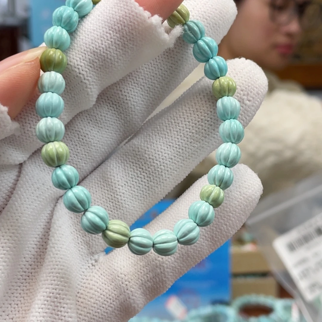 绿松石未镶嵌挂件