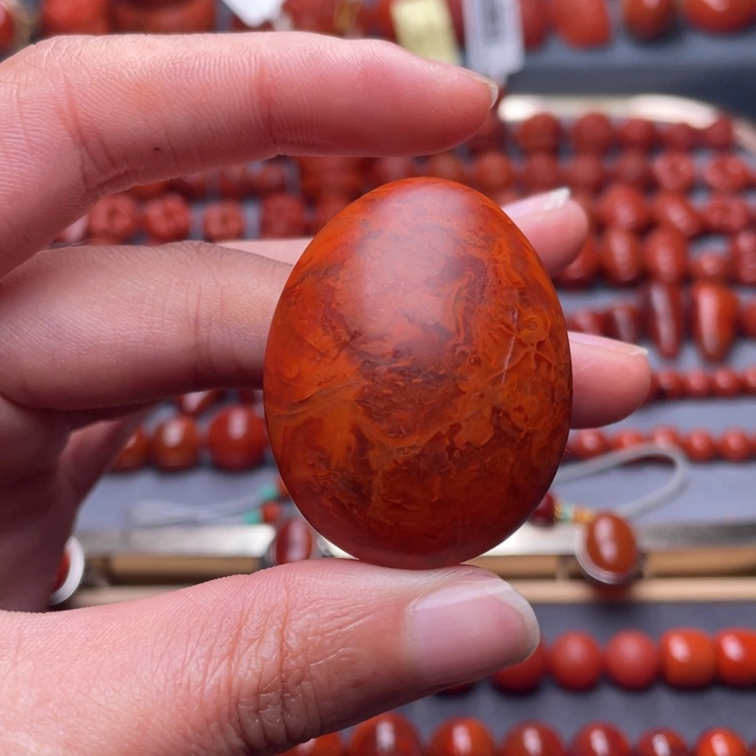 南红玛瑙未镶嵌其他W40*31*16瓦西玫红妖火焰圆牌吊坠柔光