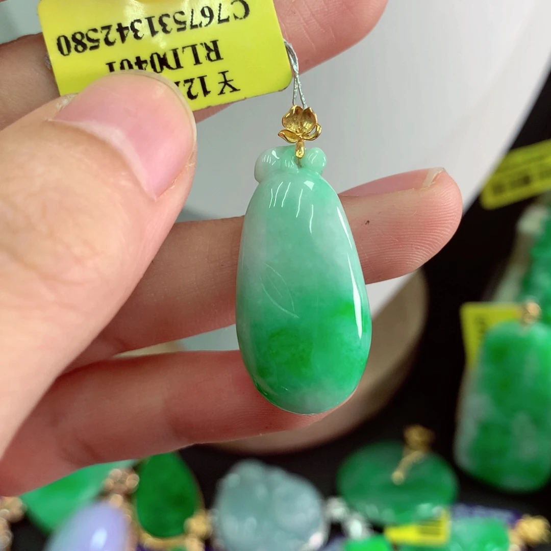 翡翠18K金镶嵌吊坠(不含链)