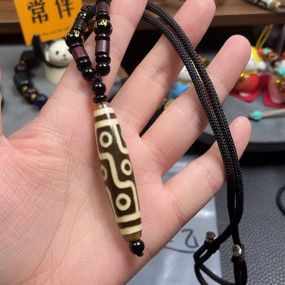 一***抹玛瑙/玉髓未镶嵌颈饰