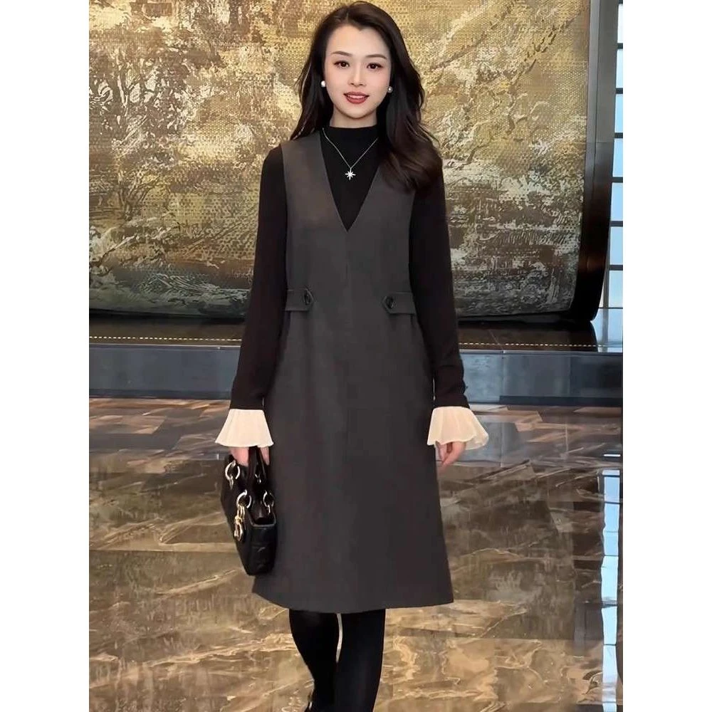 休闲百搭气质领背心裙女2025秋冬大码宽松中长款毛呢背心连衣裙