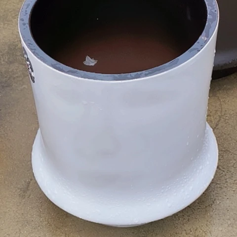 紫砂花盆口24高度32瑕疵