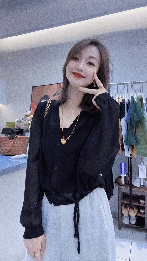 倩倩家防晒短款上衣