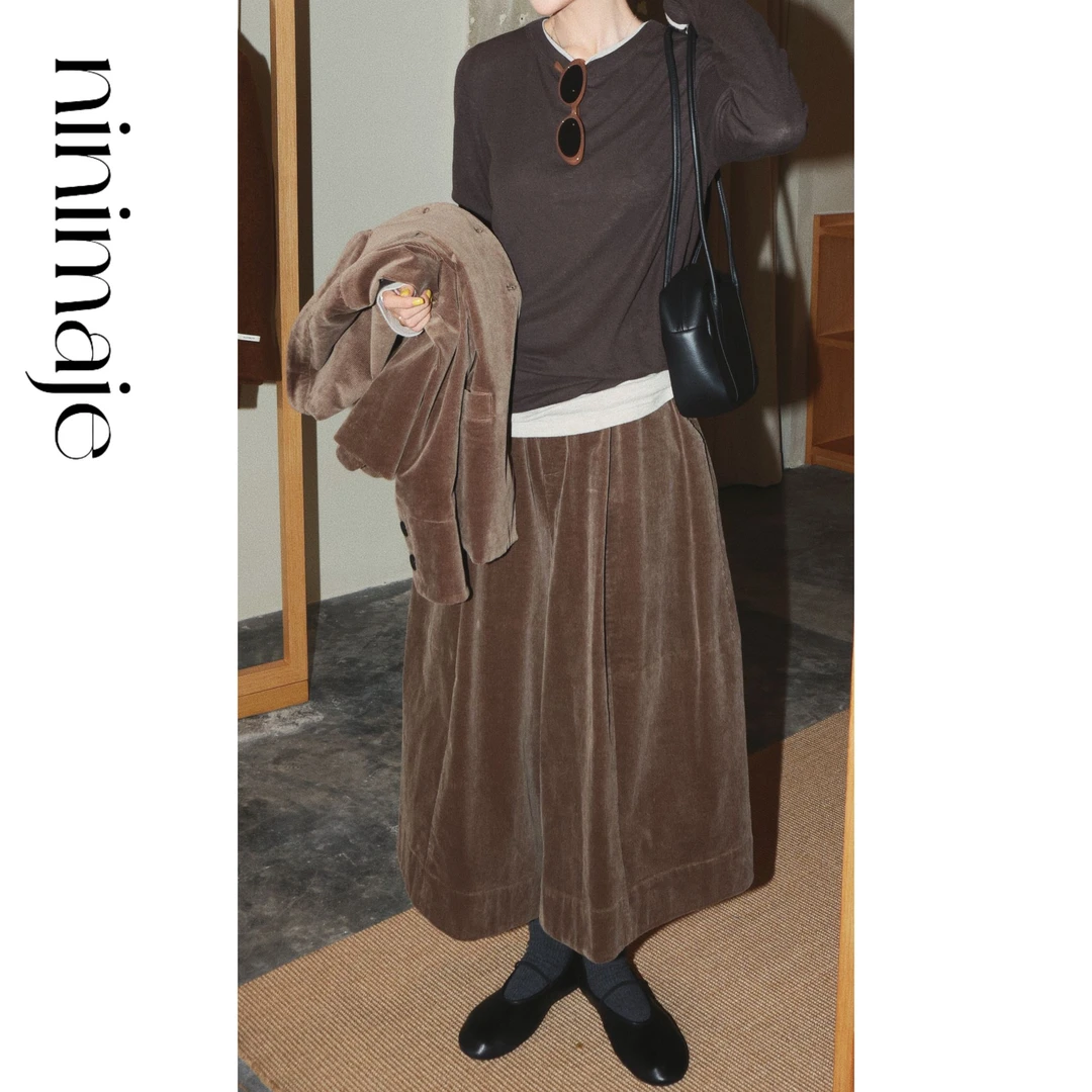 NanBeiBei 极简设计款立体廓形捏褶复古灯芯绒系列花苞裙裤 6609
