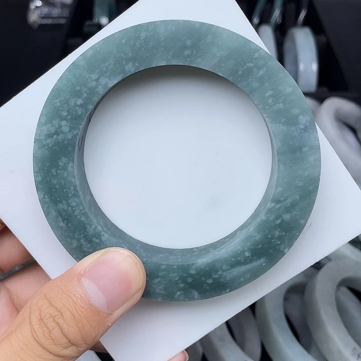 定制翡翠翡翠未镶嵌