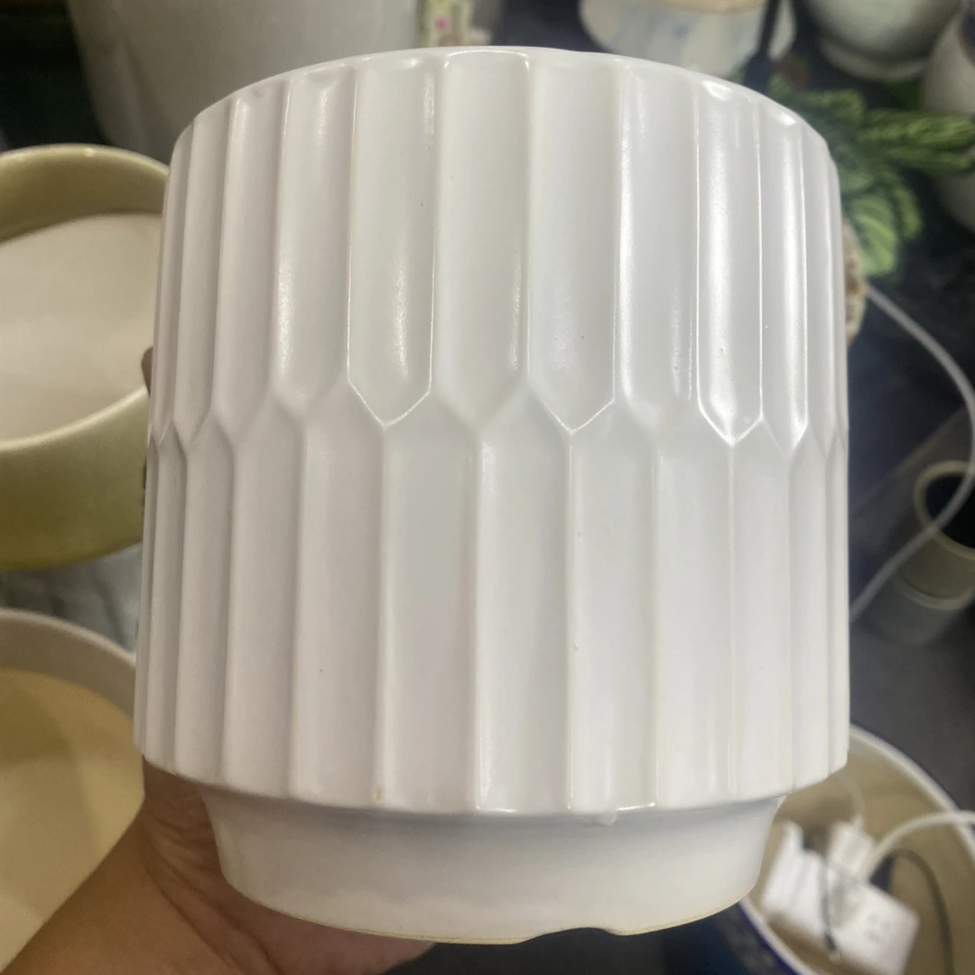 口13.5高14，精品哑光白花盆