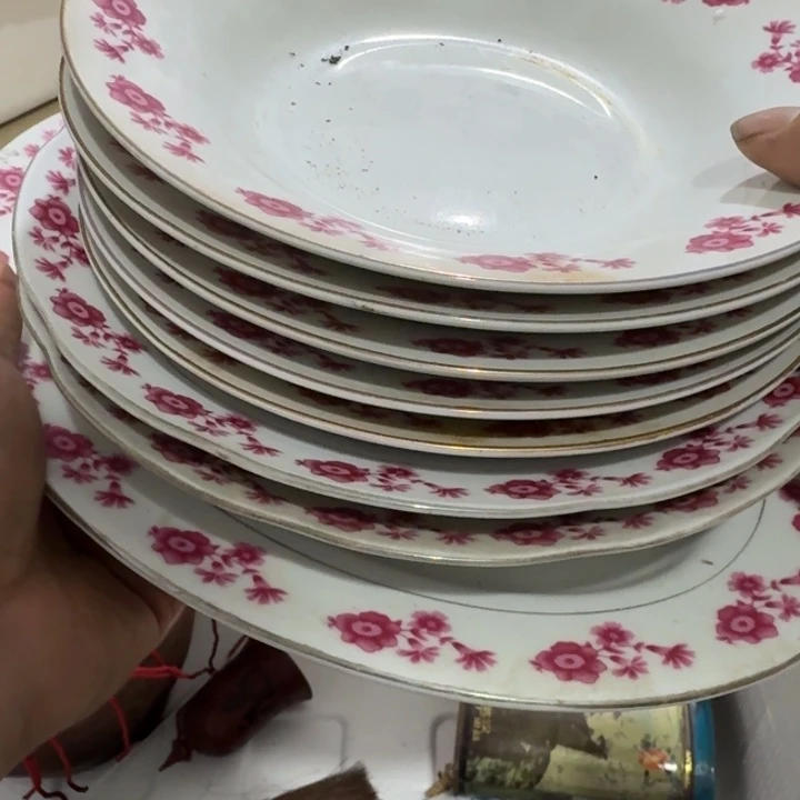 q***玉扇子哥哥v个v哥哥哈哈哈哈哈哈