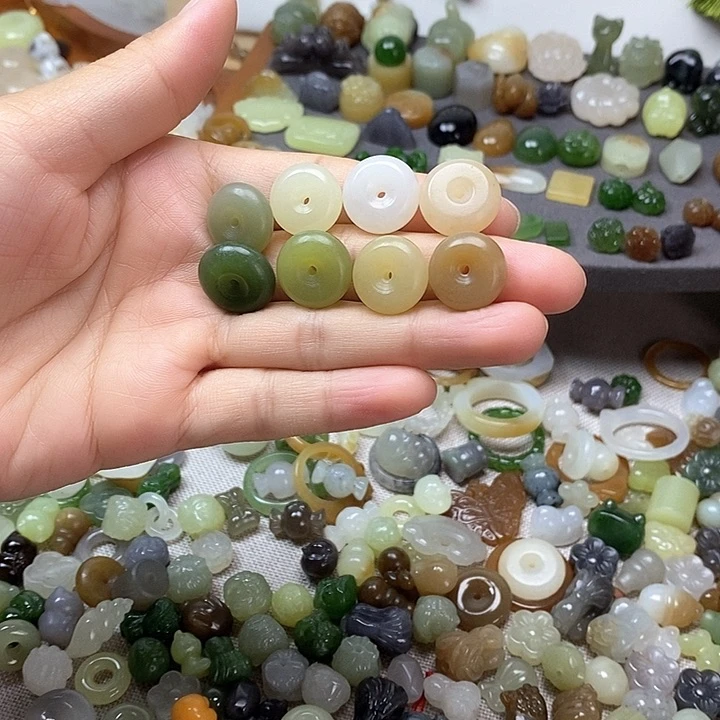 未镶嵌和田玉挂件平安扣68一个多样性发其一