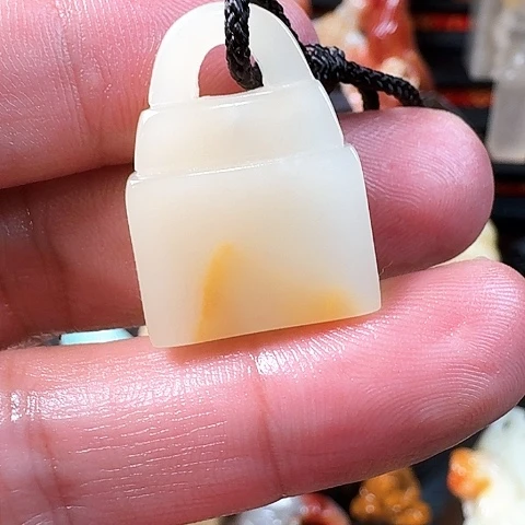 寿山石结晶芙蓉石