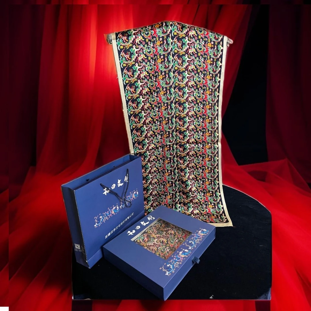 五星出东方利中国~丝巾