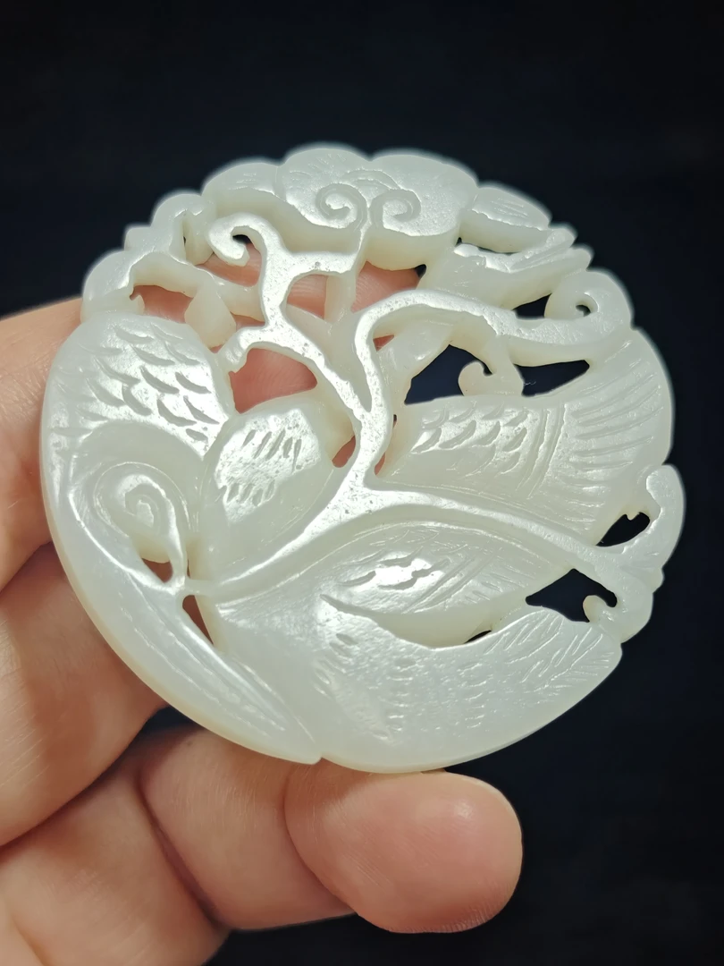 和田玉海东青重量25克尺寸直径53厚6mm