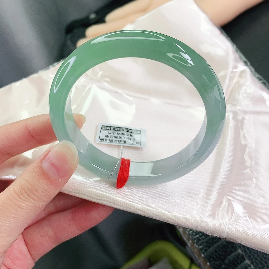 未镶嵌手镯翡翠56圈