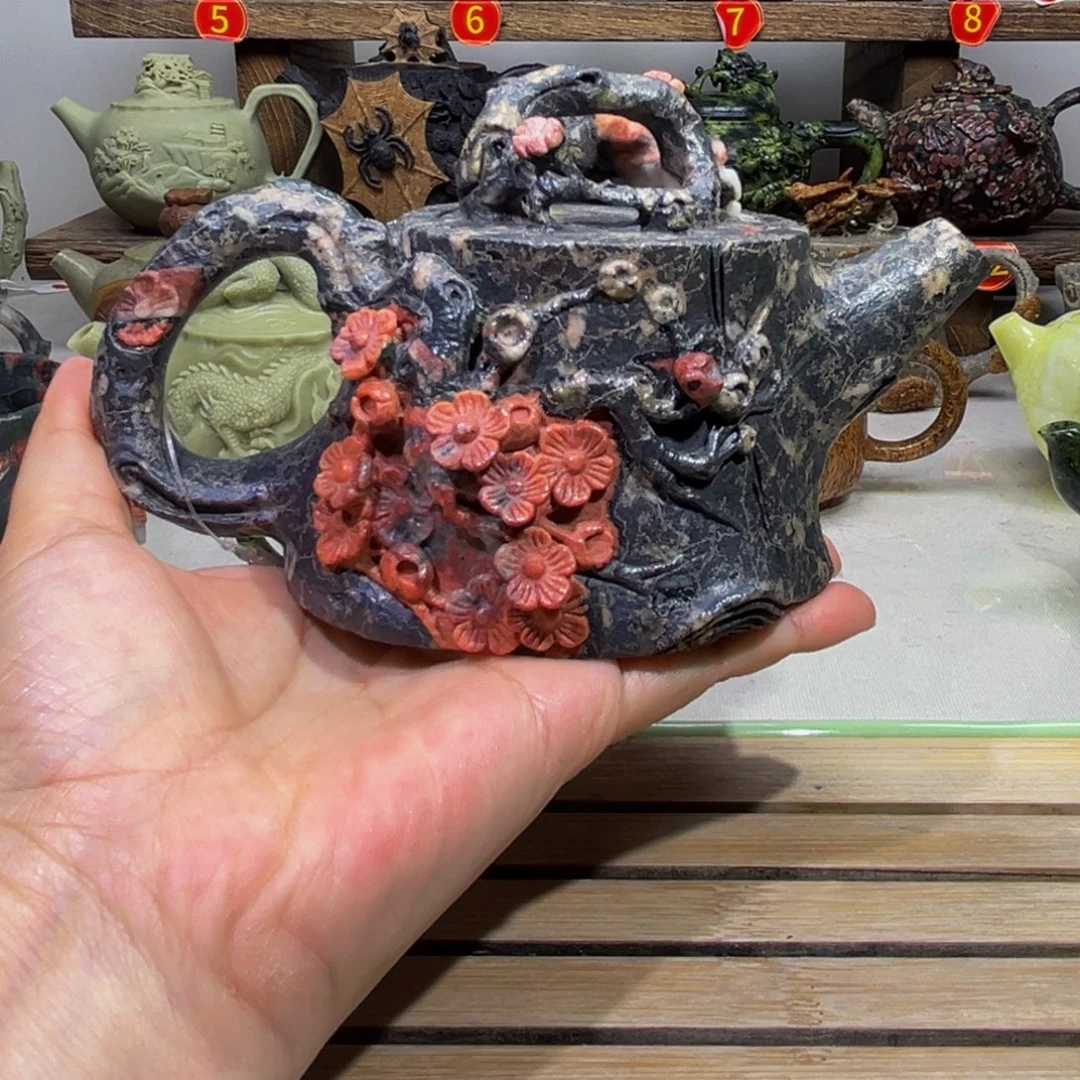 曹***春石材梅花玉安山玉精品梅桩壶