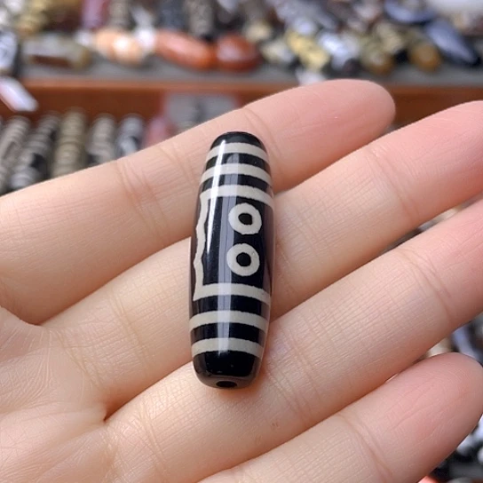 未镶嵌颈饰玛瑙/玉髓