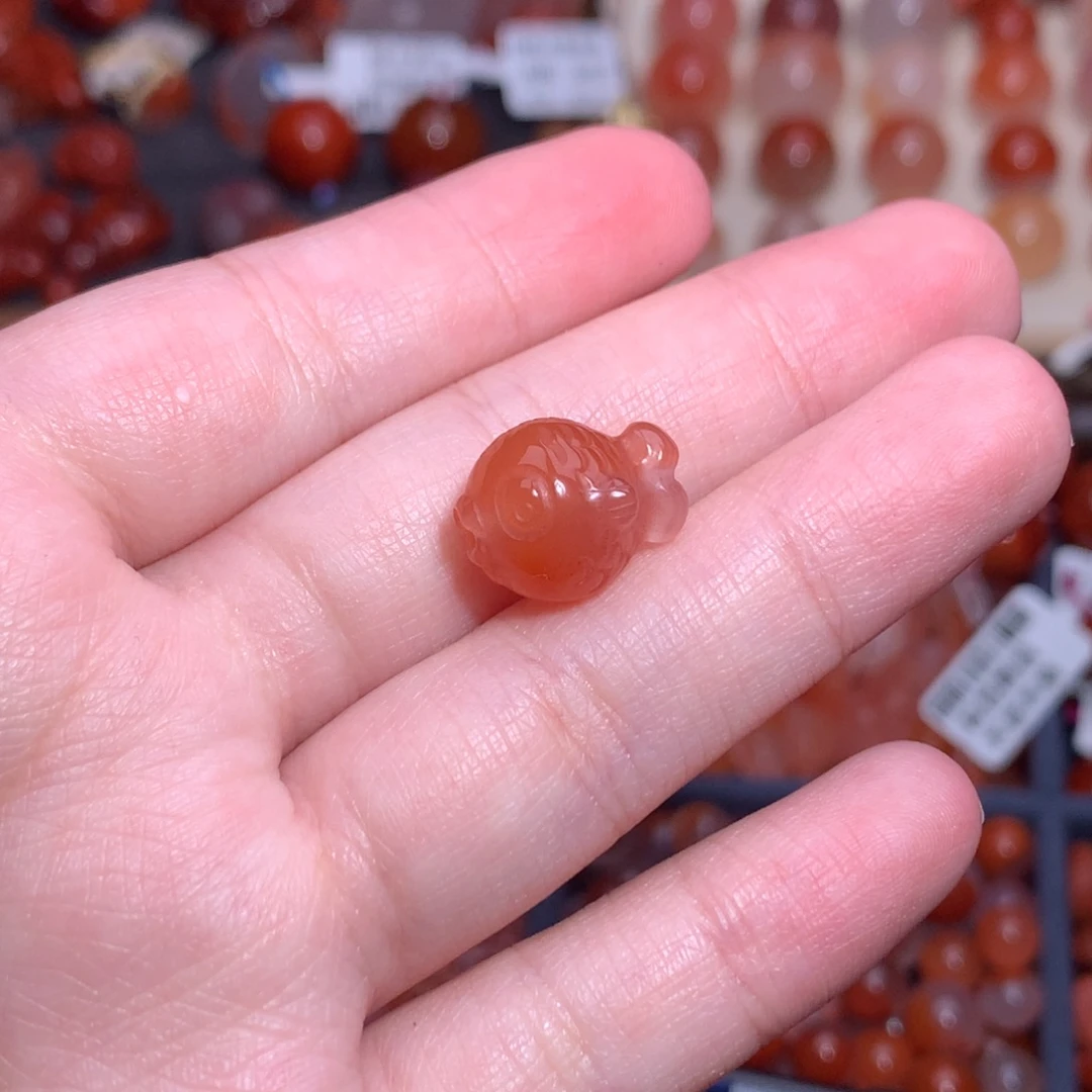 南红玛瑙未镶嵌珠宝半成品嘟嘟鱼