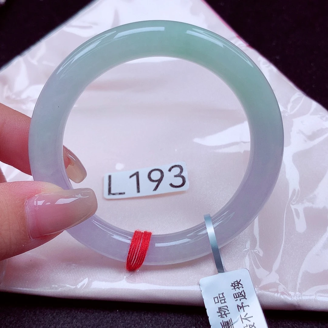 翡翠未镶嵌手镯天然缅甸翡翠A货