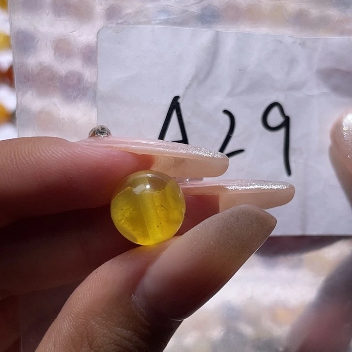 琥珀未镶嵌裸石11.6福利