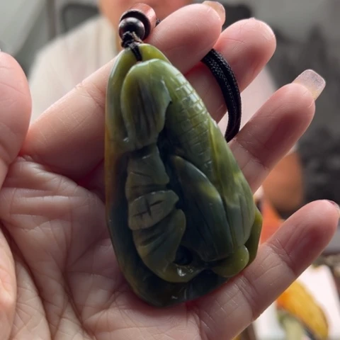 岫玉挂件未镶嵌挂件