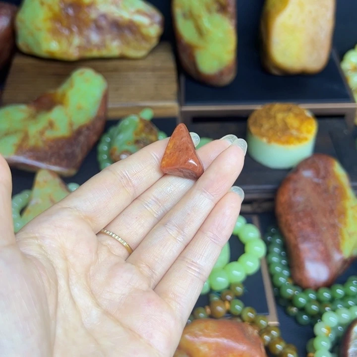 手链未镶嵌和田玉（糖玉）用****3