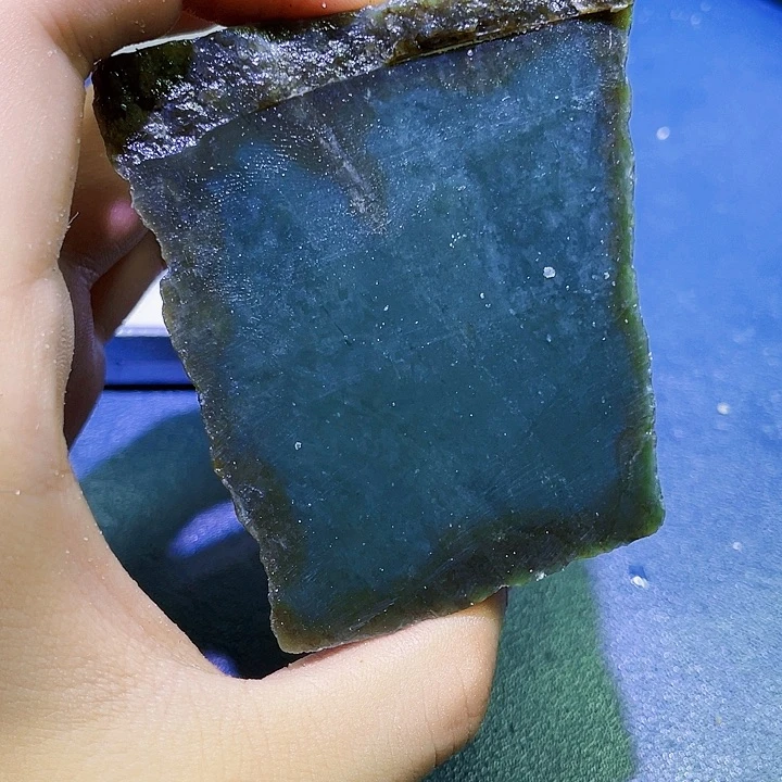 未镶嵌和田玉（糖玉）珠宝半成品
