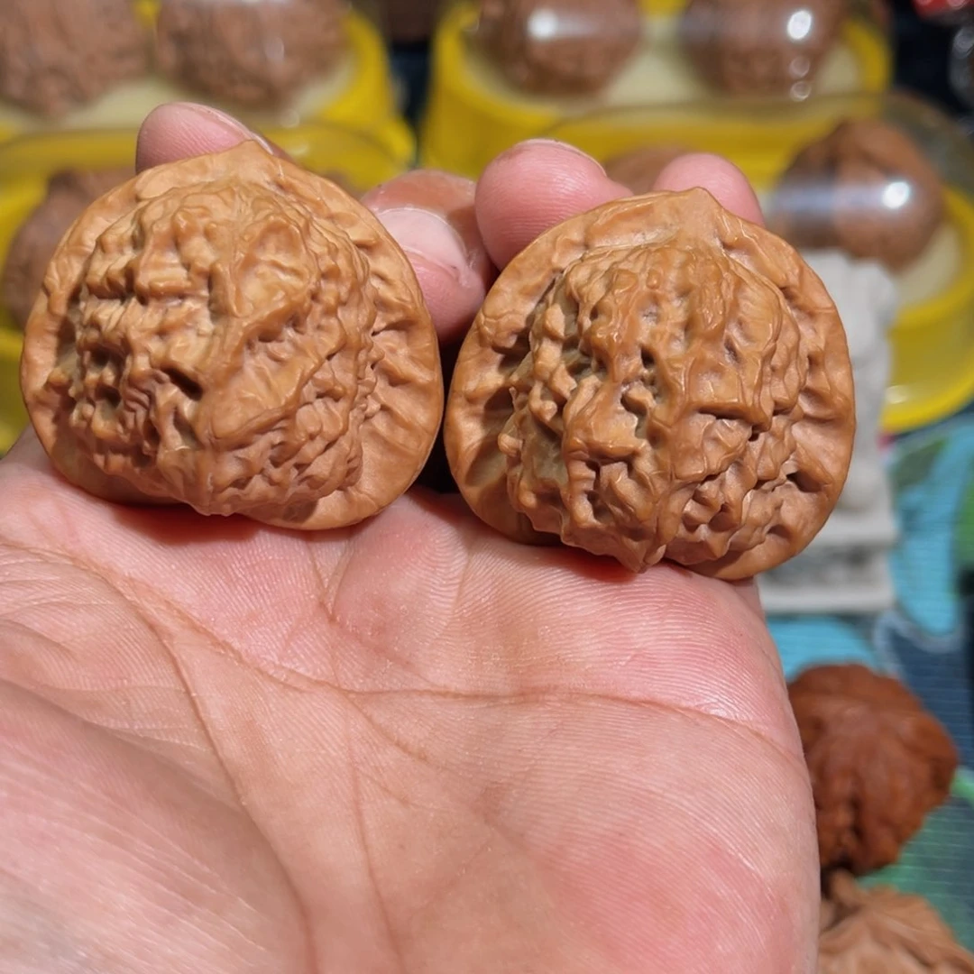 文玩核桃吊坠蒋**宝瓷瓶娃39