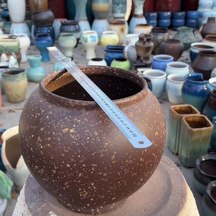 高度27厘米口21厘米