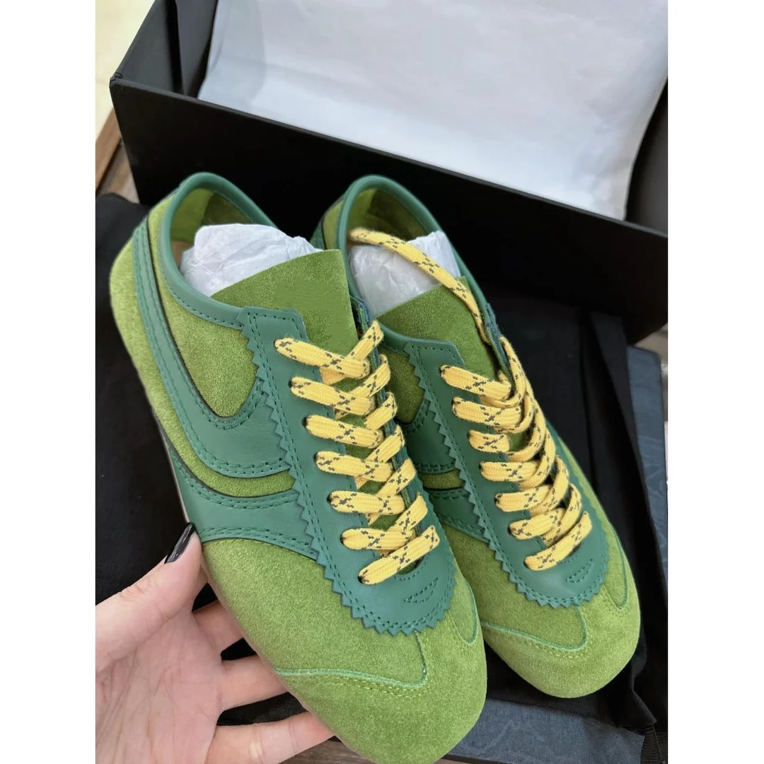 【澳门专柜正品】精致女孩~~复古低帮德训鞋女真皮平底休闲阿甘鞋气