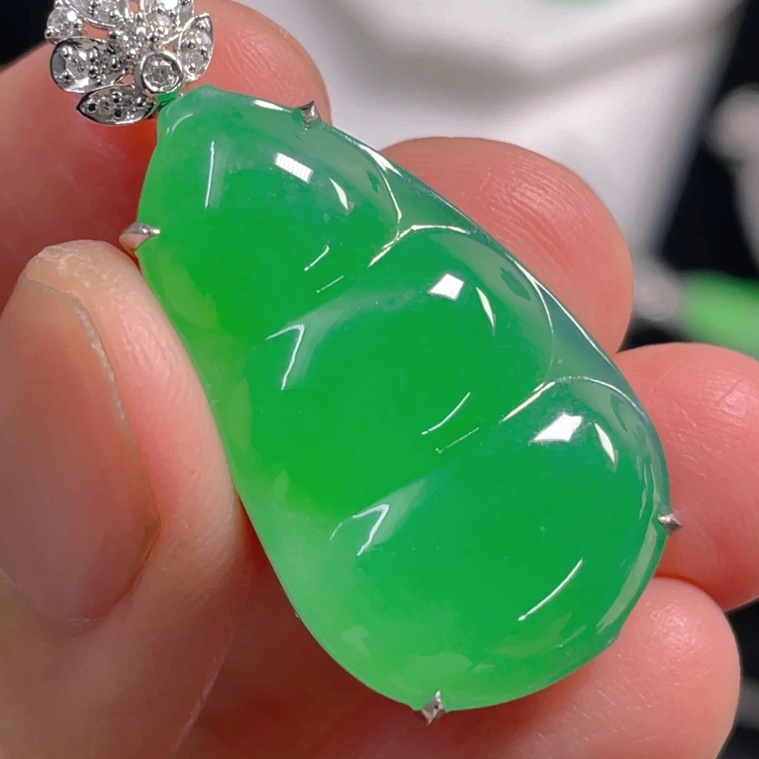 翡翠18K金镶嵌吊坠(不含链)