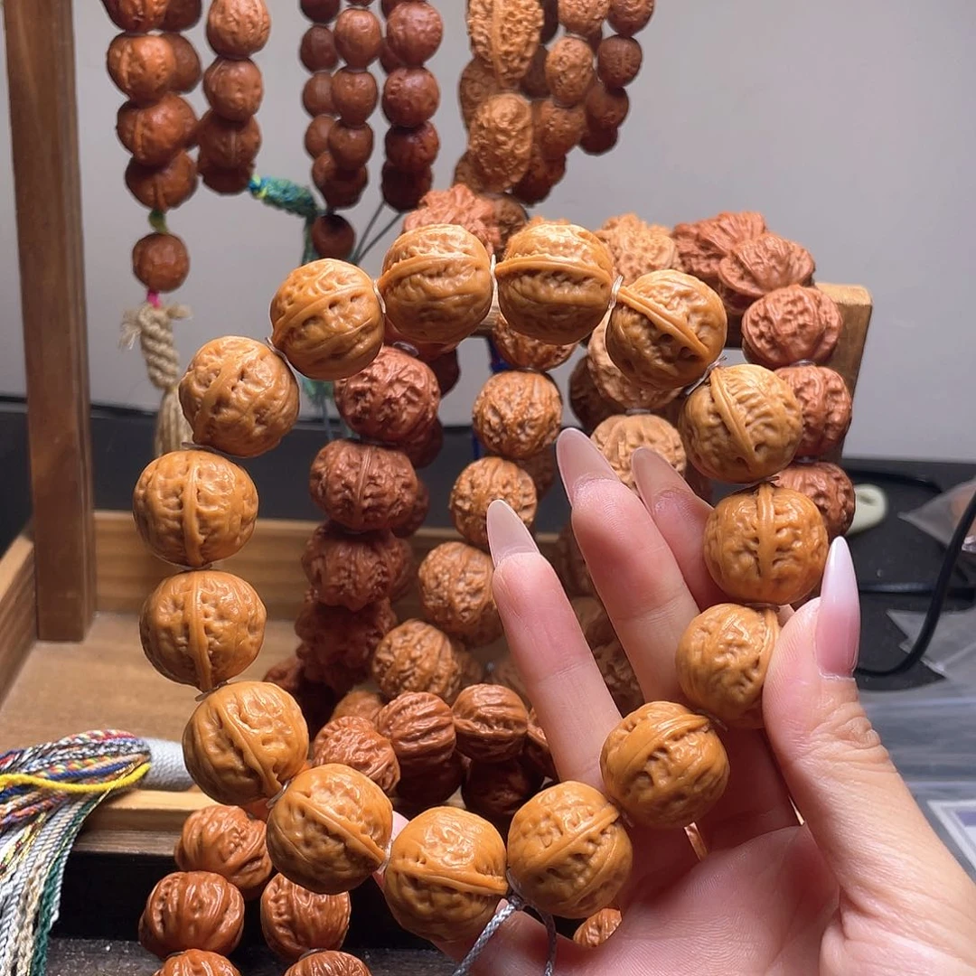 文玩核桃手串手持