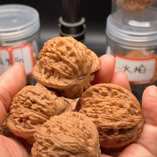 才***财文玩核桃把件磨盘