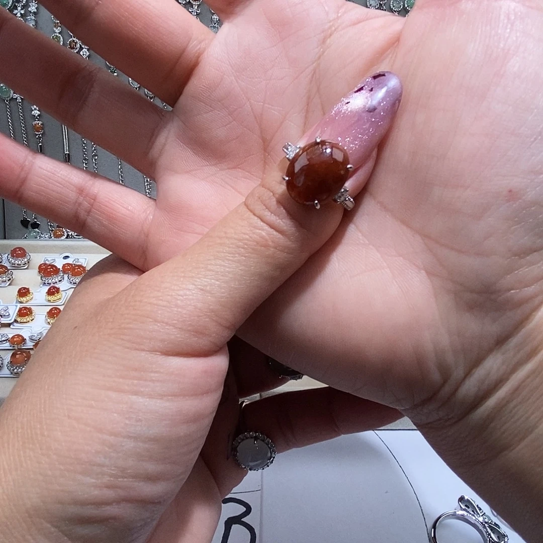 糯***子翡翠未镶嵌戒指缅甸