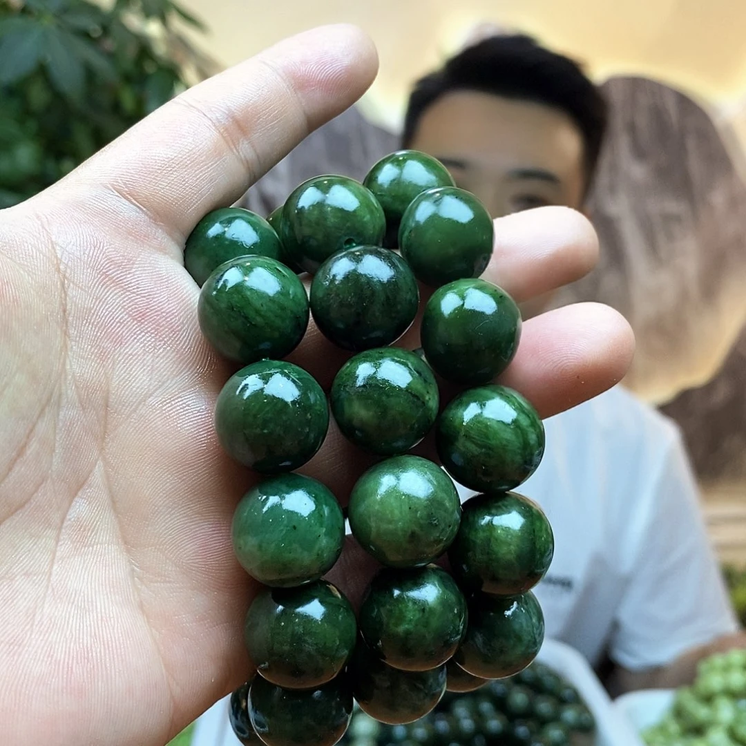 和田玉（碧玉）未镶嵌挂件