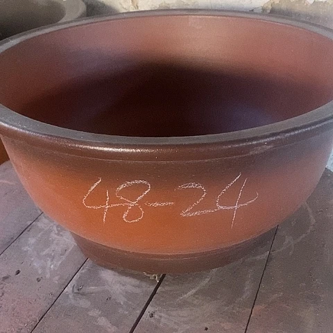 紫砂中国李新紫砂花盆，