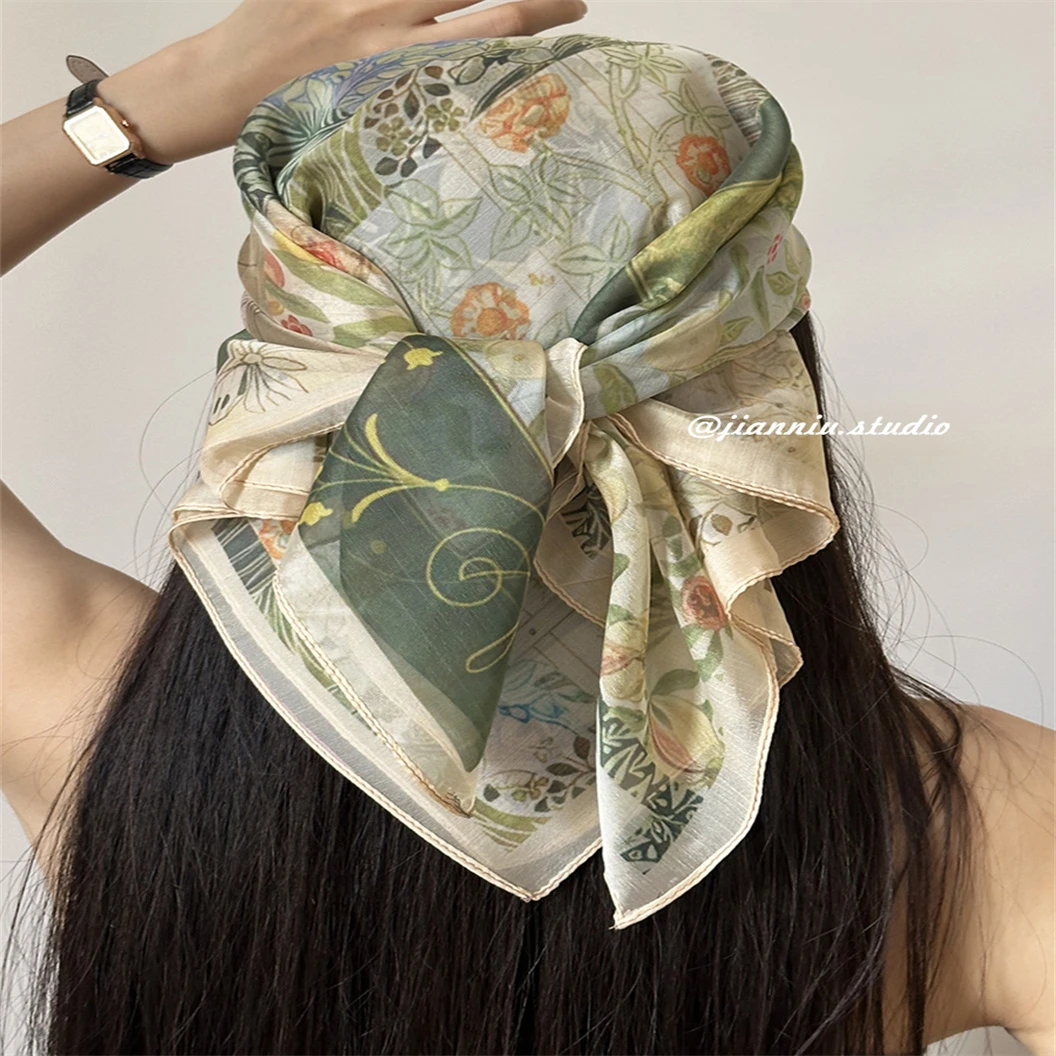 2025新款法式复古油画风印花丝巾女洋气时尚百搭氛围感装饰包头巾
