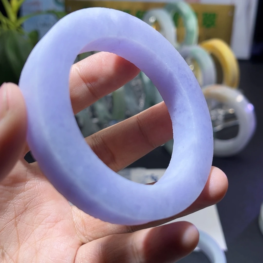 凤***视定制翡翠未镶嵌手镯