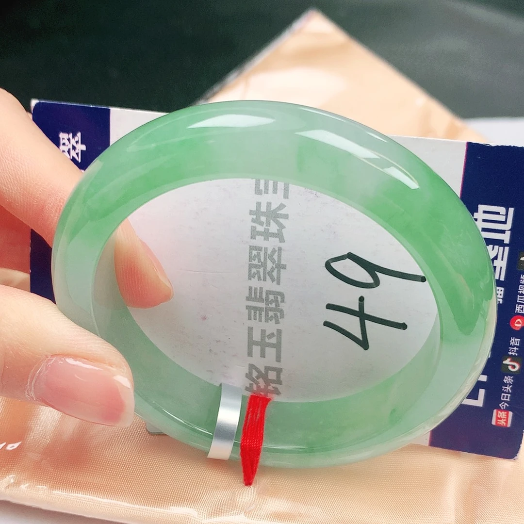 翡翠未镶嵌手镯缅甸天然a货翡翠手镯