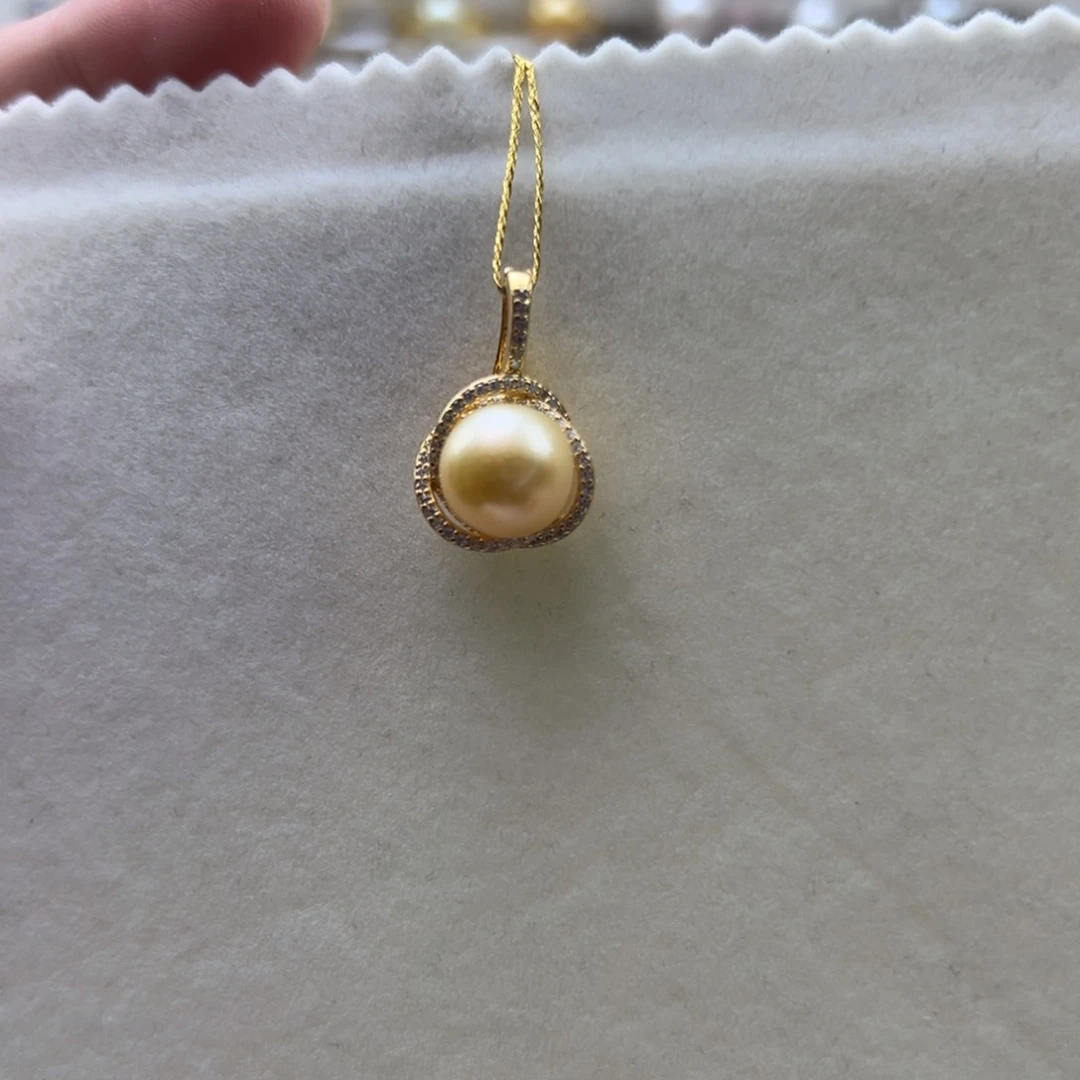 银S925镶嵌吊坠(不含链)海水珍珠10.6mm金珠花瓣吊坠