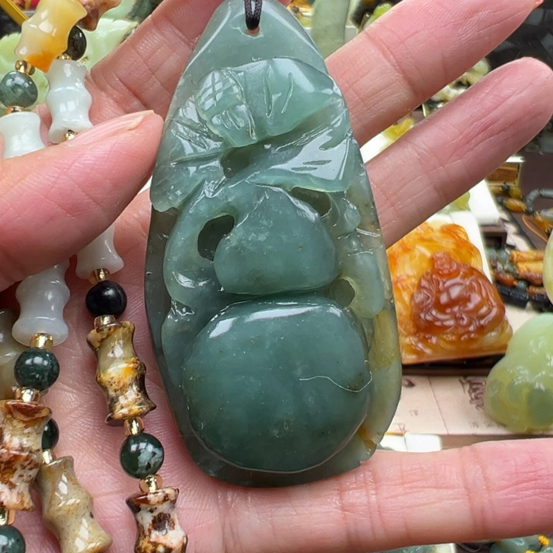 岫玉未镶嵌挂件挂件