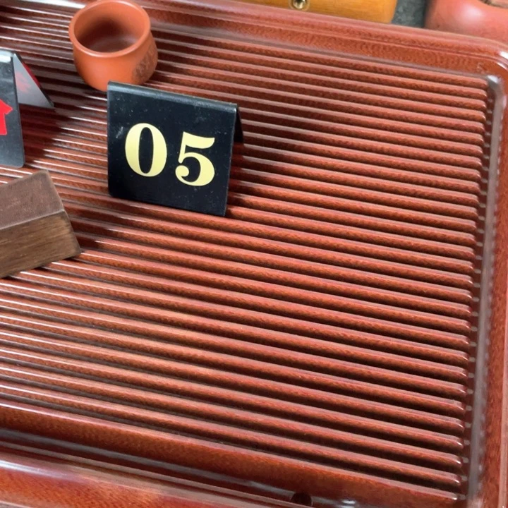 幸***手红色龙纹电木茶盘