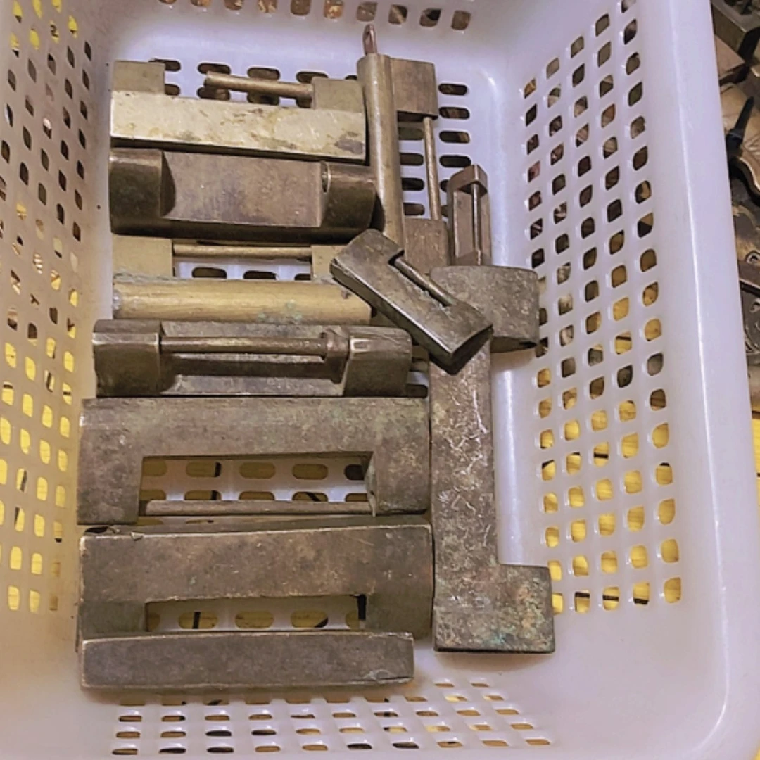【闪购商品】还*金属制品坏的
