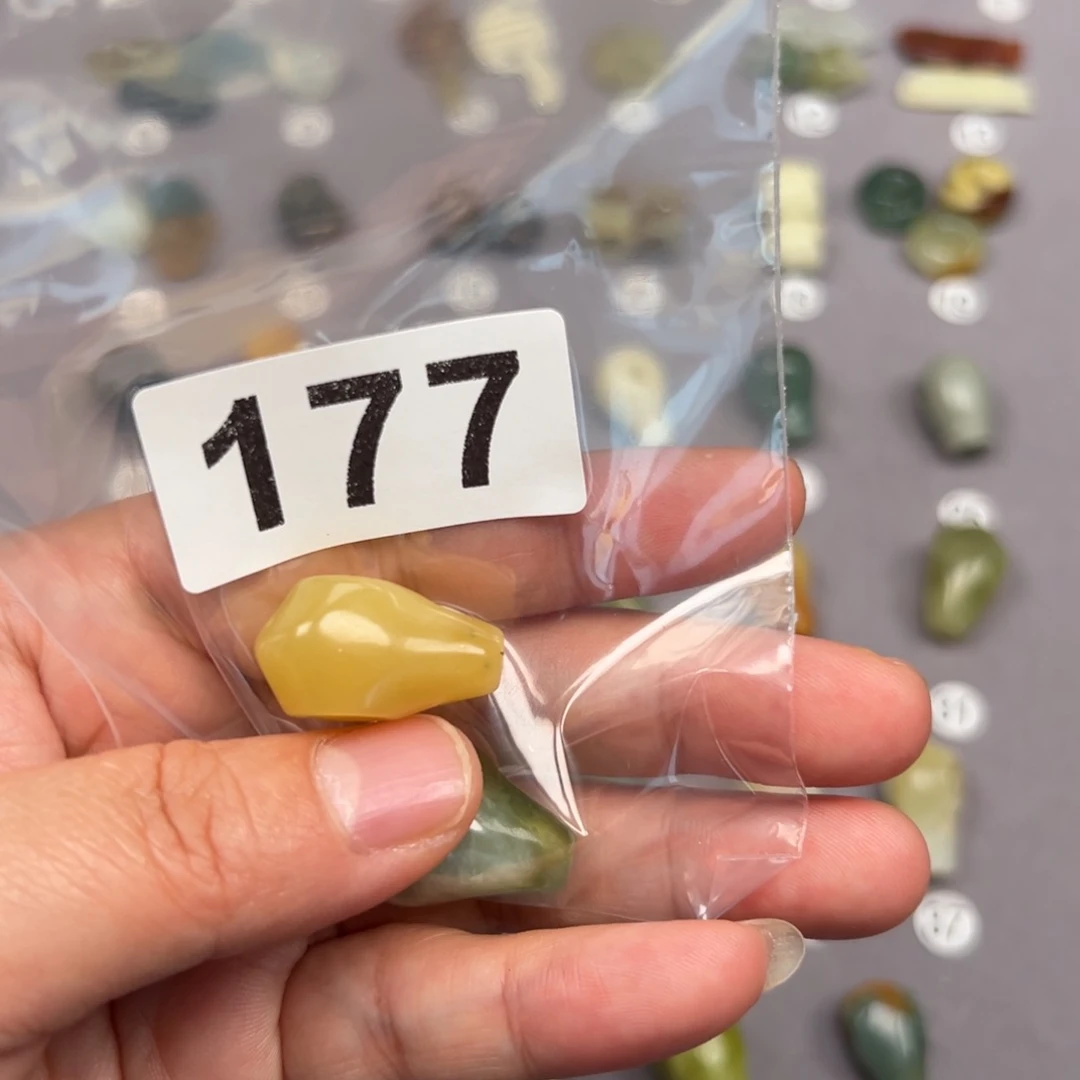 未镶嵌蛇纹石玉颈饰顺***修