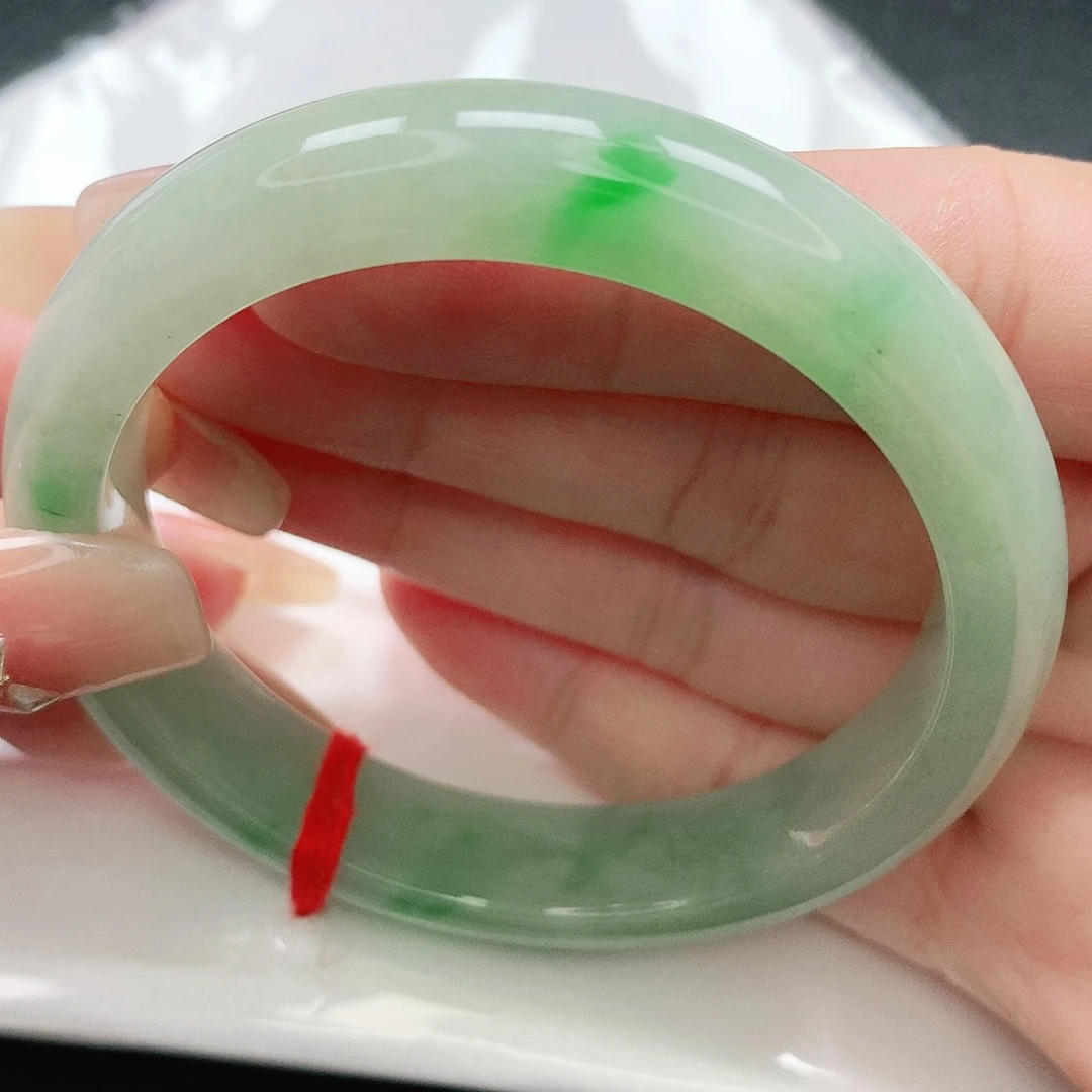 翡翠手镯未镶嵌缅甸天然A货翡翠