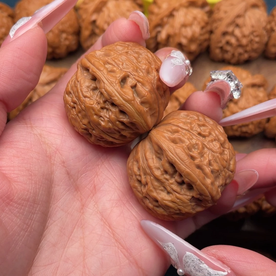 文玩核桃把件全品精配肉球铁锤38，肚边同尺