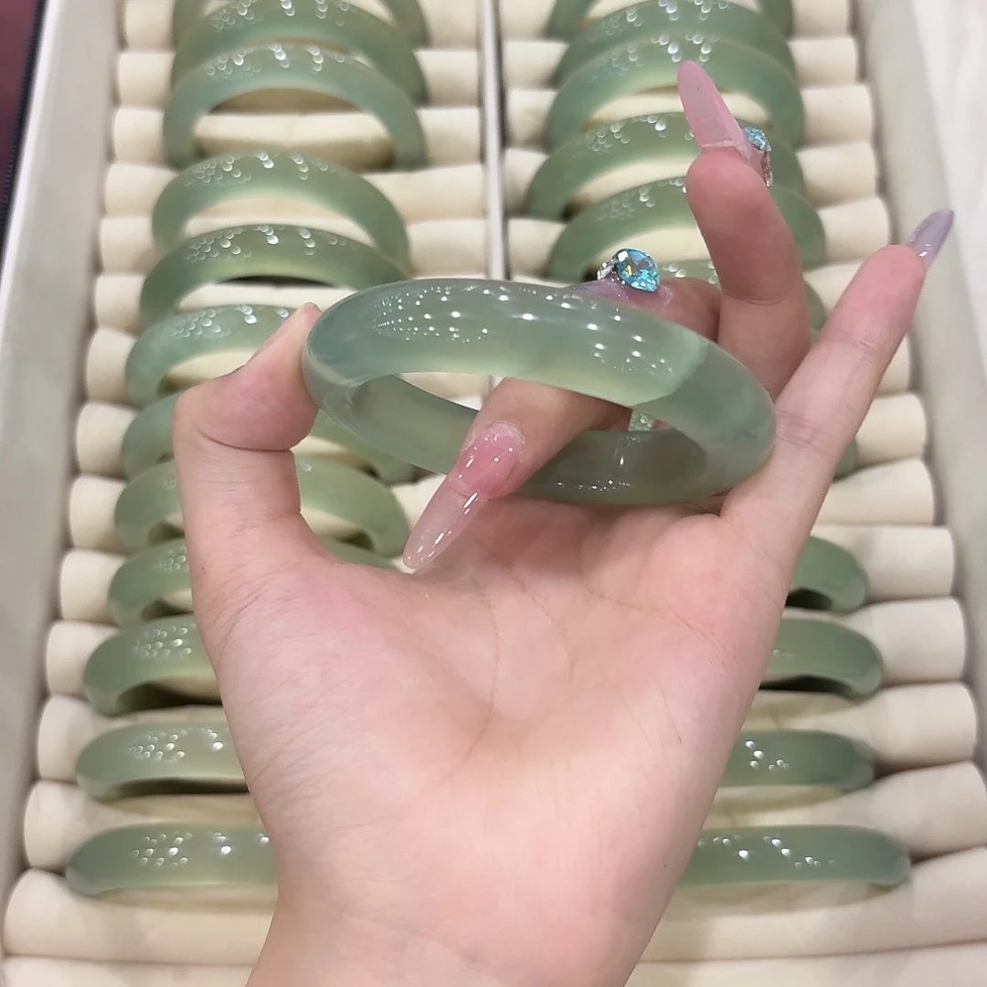 岫玉未镶嵌颈饰56.4