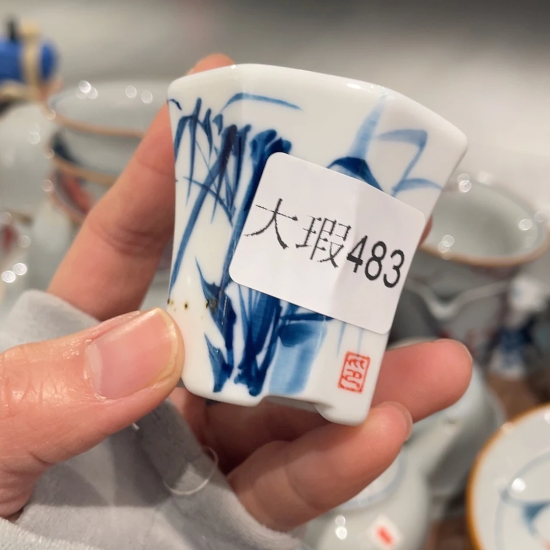 微瑕釉下彩纯手绘