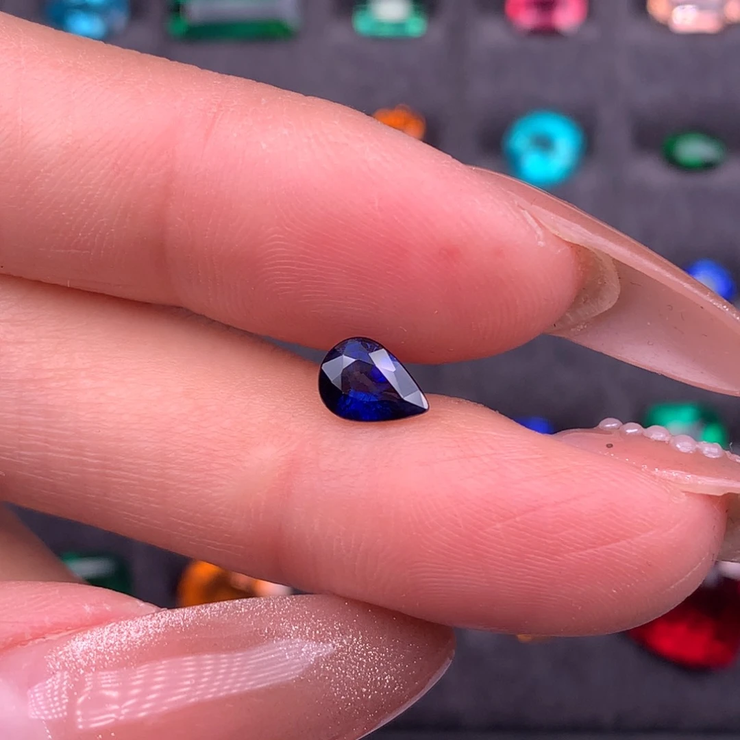 蓝宝石裸石未镶嵌0.8ct皇家蓝开播福利捡漏来